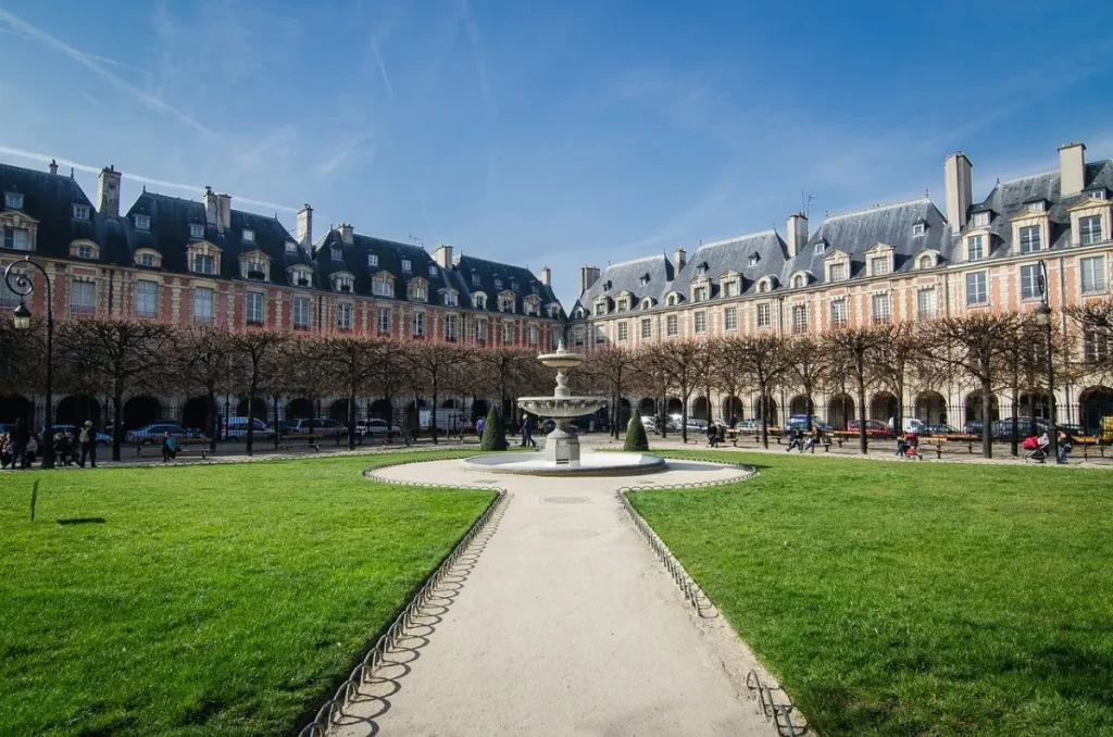 place des vosges, paris